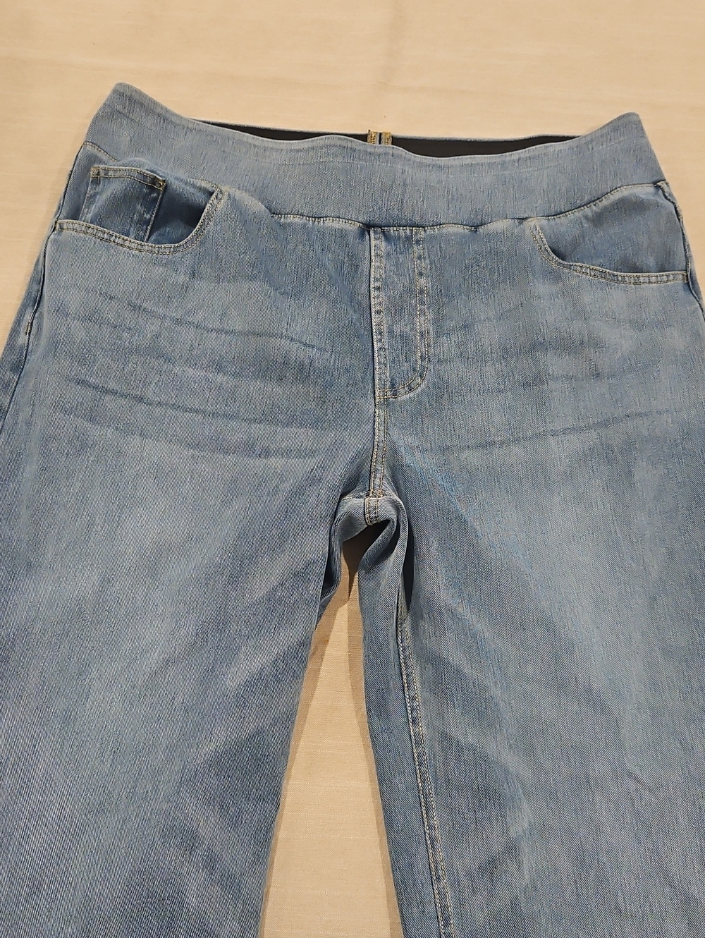 High-Waisted Wide Leg Jeans in Light Denim Blue XL Petite - Picture 5 of 10